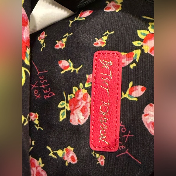 Betsey Johnson Hot Pink Mini Dog Floral Interior Backpack approx 9”x 6.5”x 3.5” - Picture 14 of 15